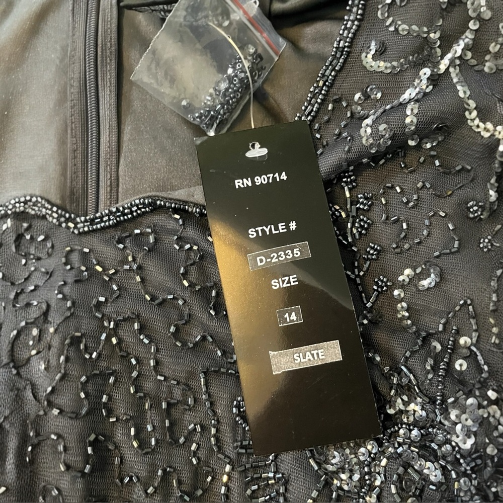Pisarro Nights Beaded Dress Size 14 Slate Gray Sheer Sleeve Formal NWT - Picture 4 of 9